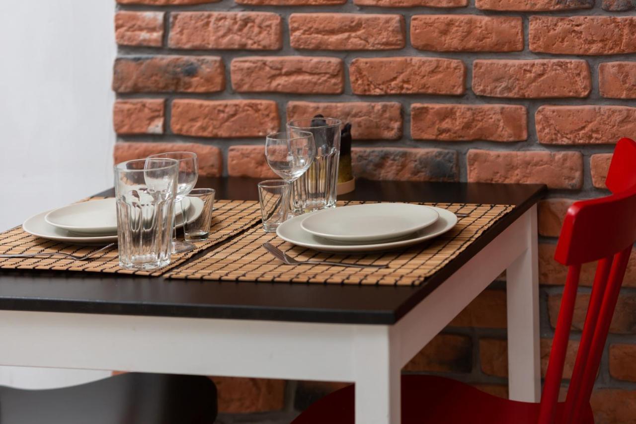 Downtown Studio Apartment Poznanska By Renters Varšava Exteriér fotografie
